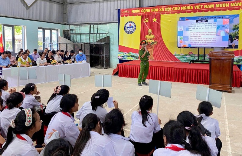 Dựng lá chắn phòng chống ma túy trong trường học miền núi Đà Nẵng
