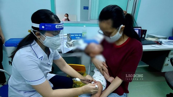 Đặt mục tiêu 90% trẻ sơ sinh sẽ được tầm soát 5 bệnh bẩm sinh phổ biến nhất. Ảnh: Nguyễn Ly.
