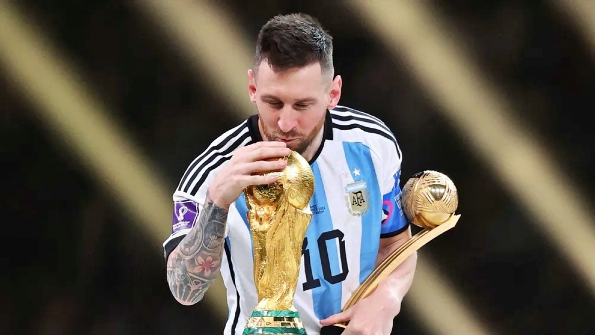 Đỉnh cao của Messi với tuyển Argentina là Cúp vàng thế giới 2022.  Ảnh: AFP