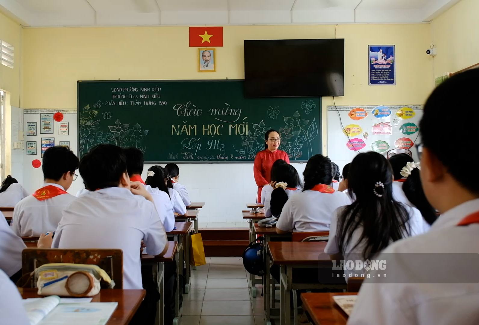 Educational institutions in Can Tho City are gradually stabilizing their organizations and personnel, ensuring smooth teaching and learning activities after arrangement. Photo: My Ly