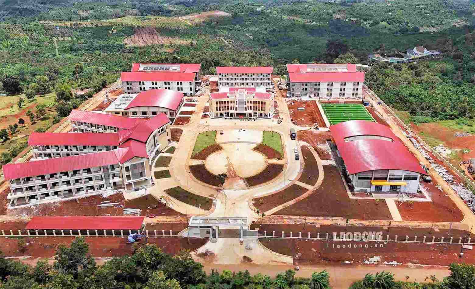 Trường Phổ thông nội trú liên cấp Tiểu học - THCS Thuận An (xã Thuận An) đã cơ bản hoàn thành đưa vào sử dụng trong năm học 2026 - 2027. Ảnh: Phúc Khánh 