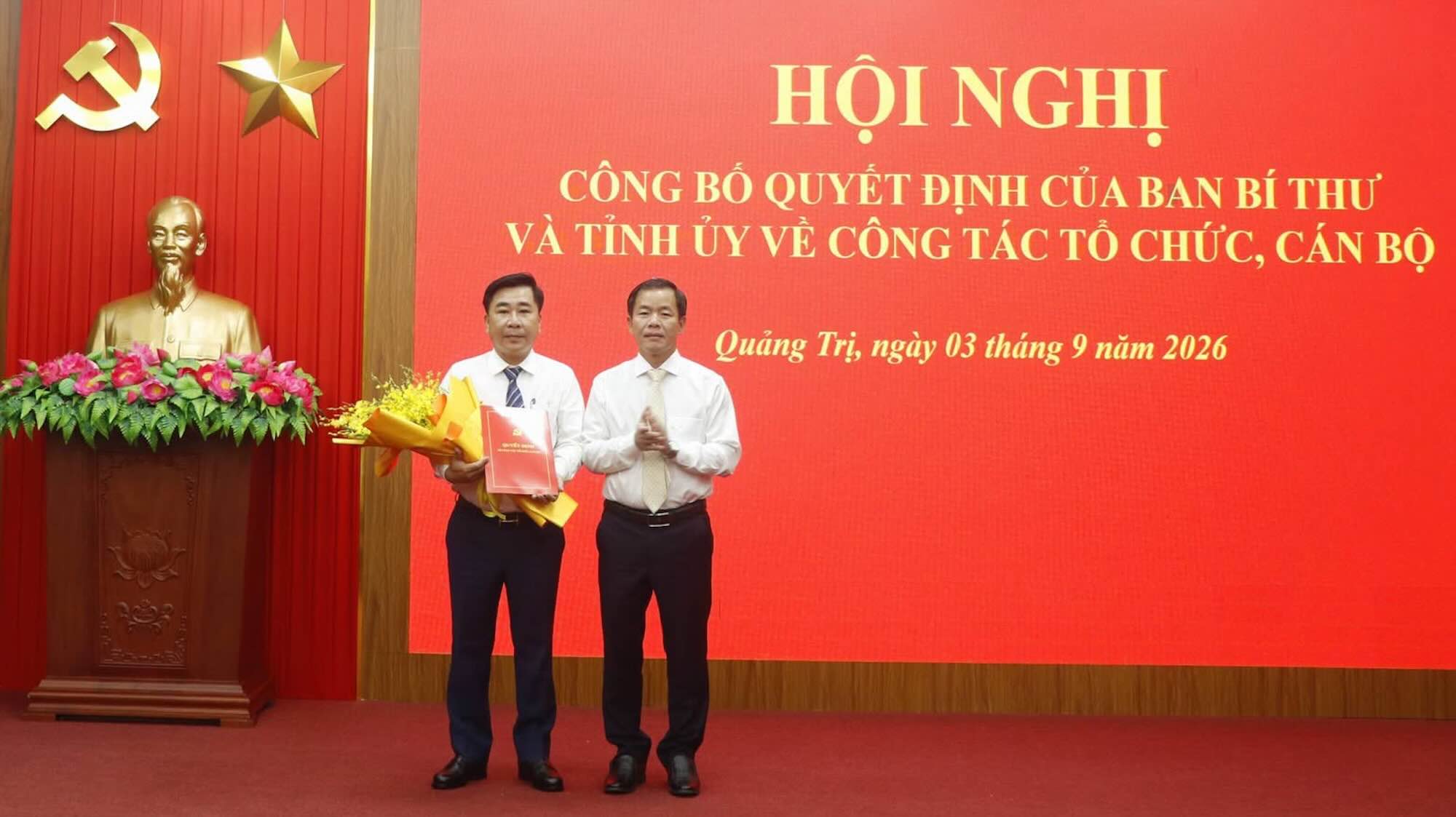 Mr. Pham Quang Long - Provincial Party Committee Member, Head of Quang Tri Economic Zone Management Board participates in the Standing Committee of Quang Tri Provincial Party Committee for the term 2025-2030. Photo: Propaganda Department of Quang Tri Provincial Party Committee