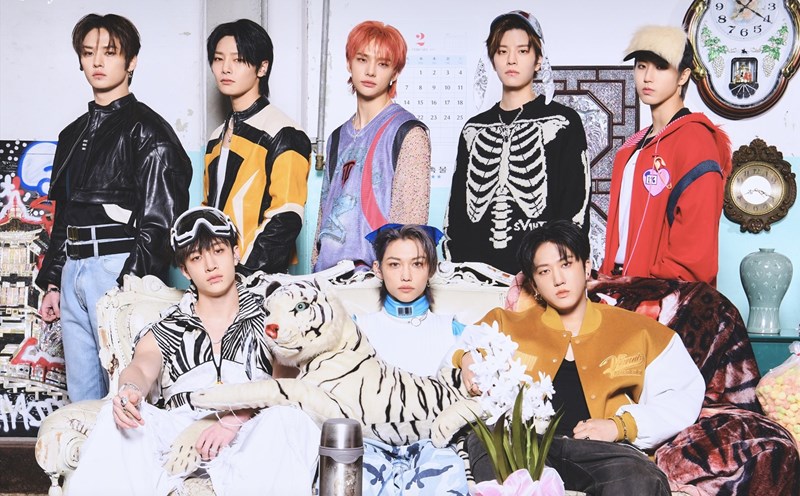 Stray Kids continues to make their mark in Europe with the album "THIS & THAT". Photo: Lotte