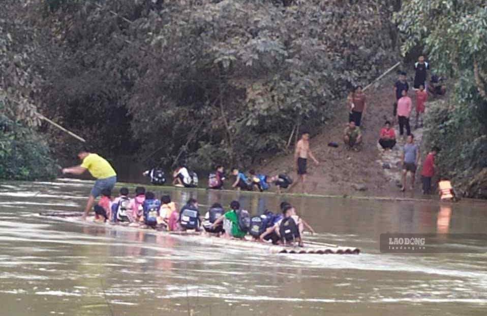 Nỗi lo nước lũ cũng thường trực tại xã Thiện Hòa. Ảnh: Khánh Linh