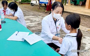 Hơn 203.000 học sinh Điện Biên được kiểm tra sức khỏe