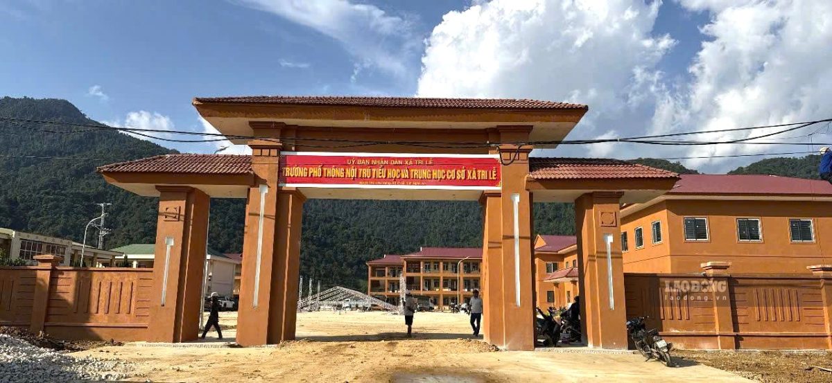 The Tri Le Inter-level Boarding Primary and Secondary School project has a total investment of more than 353.8 billion VND. Photo: Duy Chuong