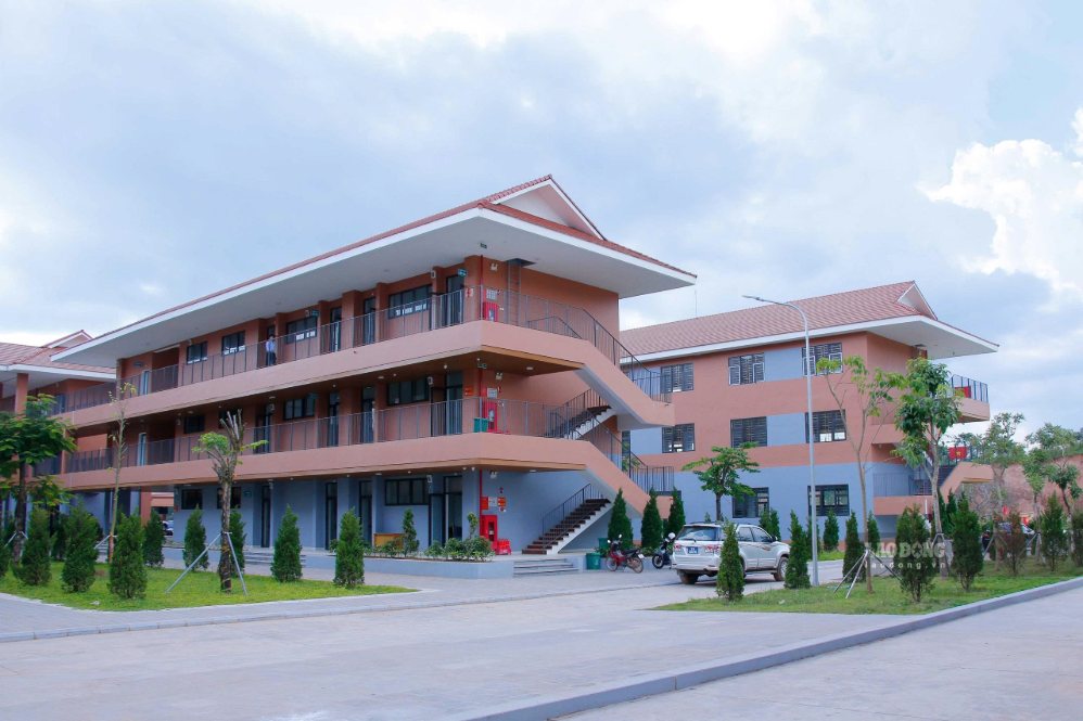 Phối cảnh và một góc ngôi trường liên cấp khi hoàn thành. Ảnh: Chủ đầu tư, Thành An.