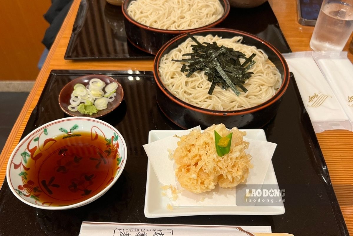 soba noodles - one of the typical flavors in the journey to explore Japanese cuisine. Photo: Phuong Anh