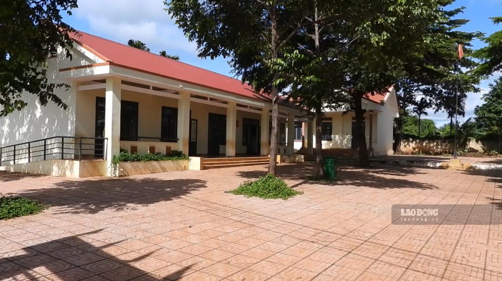 Khuôn viên điểm trường sau khi được sửa chữa. Ảnh: Bảo Trung