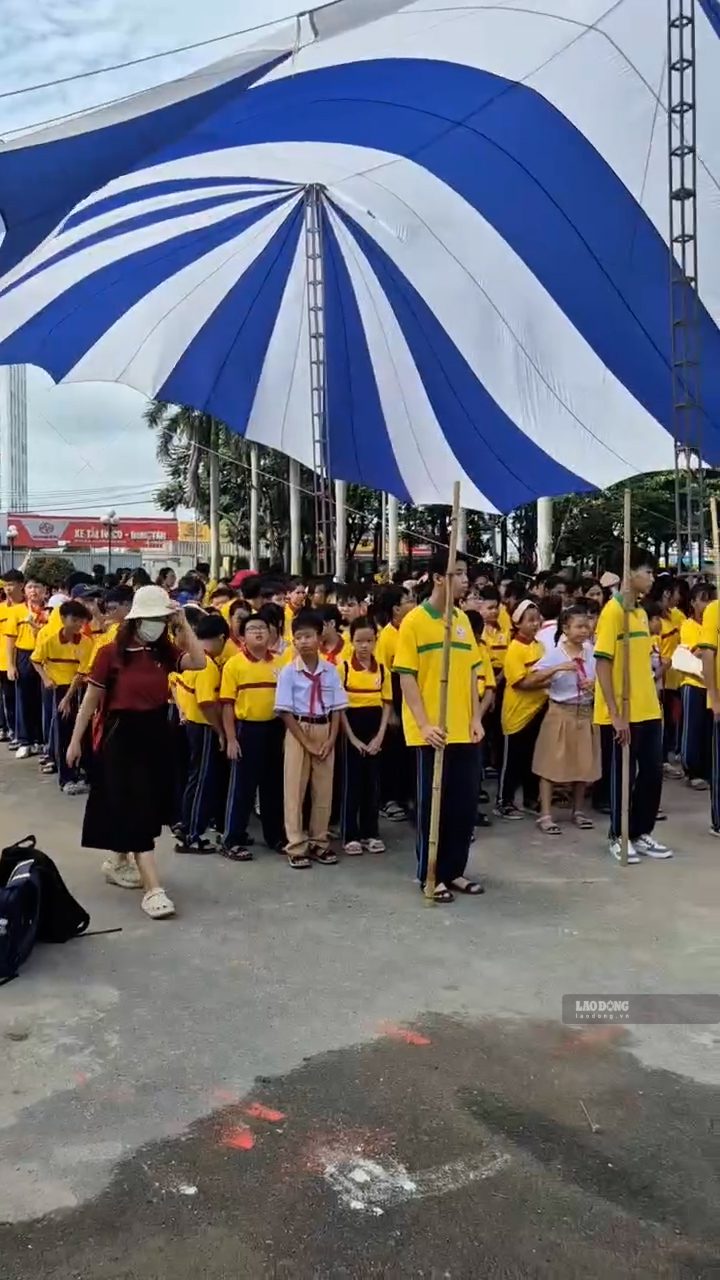 Ngôi trường hình thành từ trụ sở UBND cũ ở TPHCM trước ngày khai giảng. Ảnh: Chân Phúc