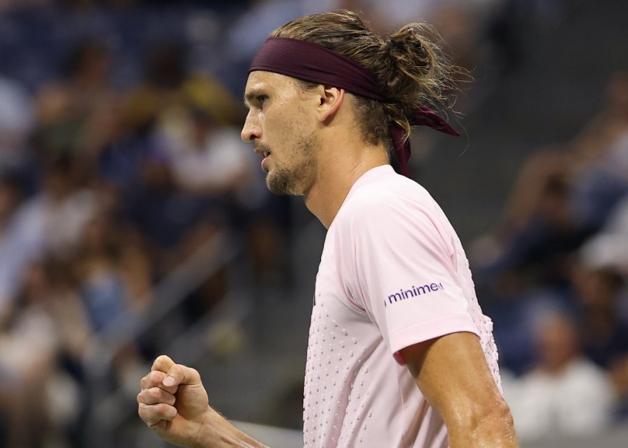 Alexander Zverev de pie en la cancha durante más de 9 horas y 30 minutos después de solo 2 partidos en el US Open 2026. Foto: US Open