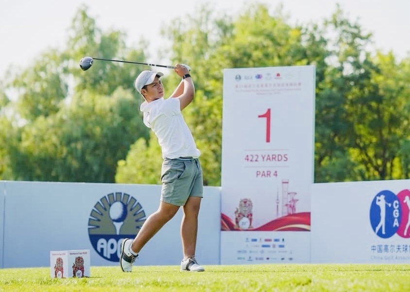 Golfer Nguyen Tuan Anh has made efforts to find the best results with the Vietnamese Golf Team. Photo: VGA