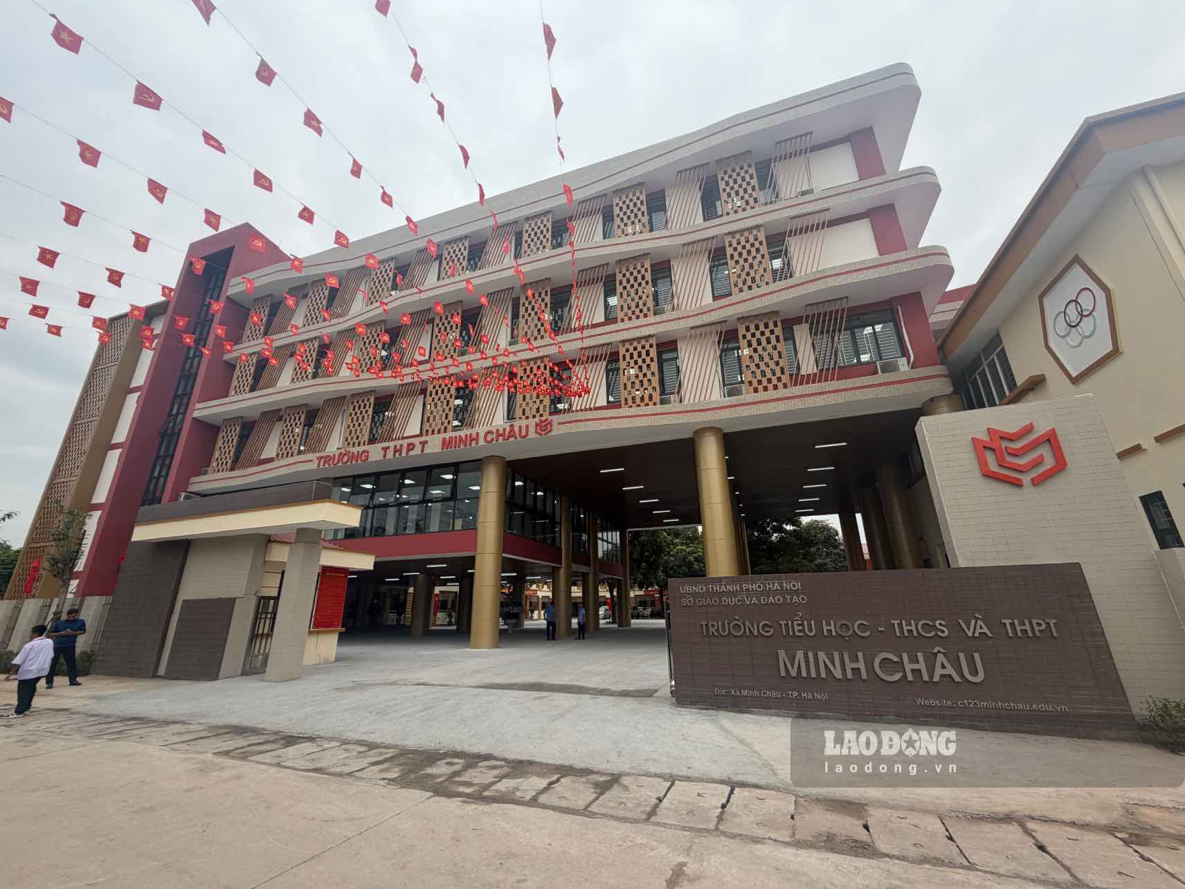 Minh Chau Primary, Secondary and High School. Photo: Hoai Anh