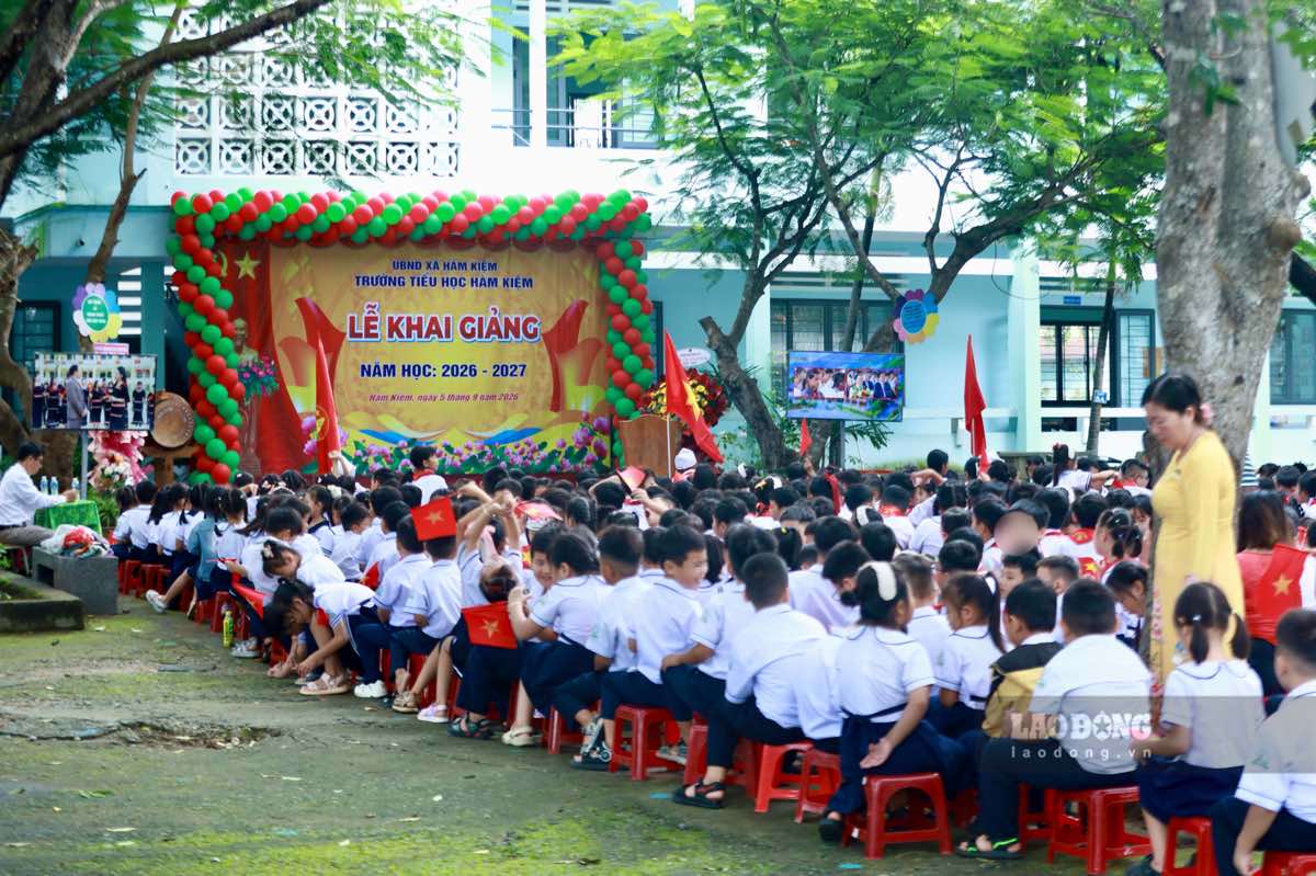 Lễ khai giảng tại Trường Tiểu học Hàm Kiệm. Ảnh: Duy Tuấn