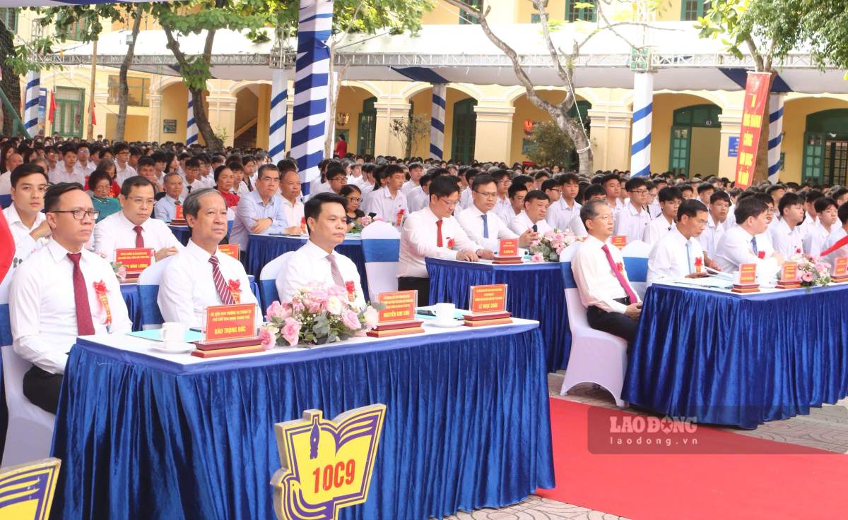 Các đại biểu dự lễ khai giảng tại điểm cầu TP Hải Phòng. Ảnh: Minh Khuê