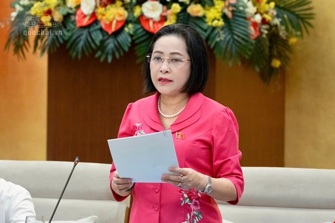 Member of the Party Central Committee, Vice Chairman of the National Assembly Nguyen Thi Thanh proposed that the Government carefully review the regulations on abolishing procedures for inspecting fire prevention and fighting acceptance and switching to post-inspection. Photo: Quochoi. vn