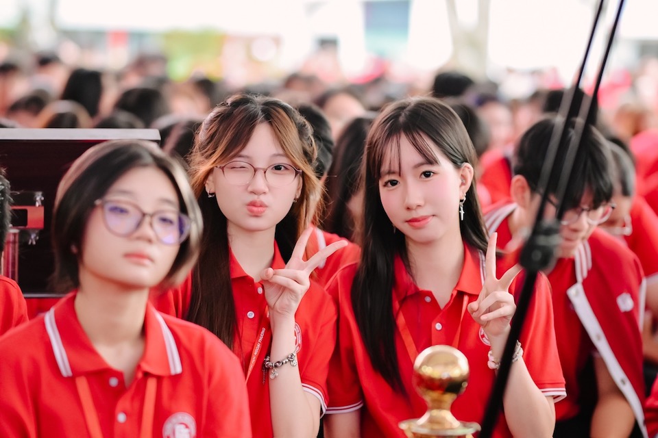 Sinh viên Trường Đại học Ngoại thương rạng rỡ tại buổi lễ khai giảng năm học mới 2026 - 2027. Ảnh: Nhà trường cung cấp