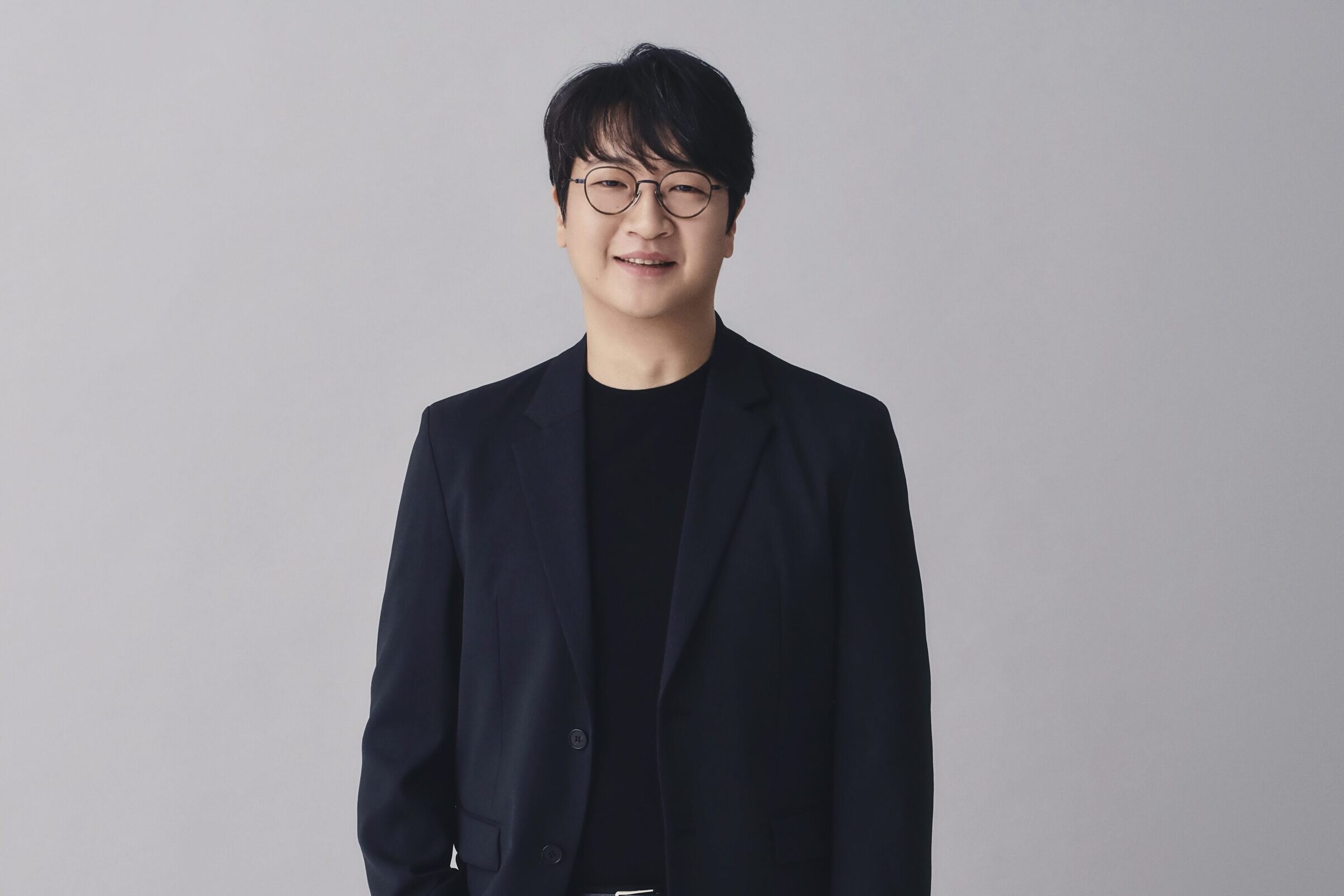 Lenzo Yoon, ex CEO Global de HYBE. Foto: Đất Việt proporcionada