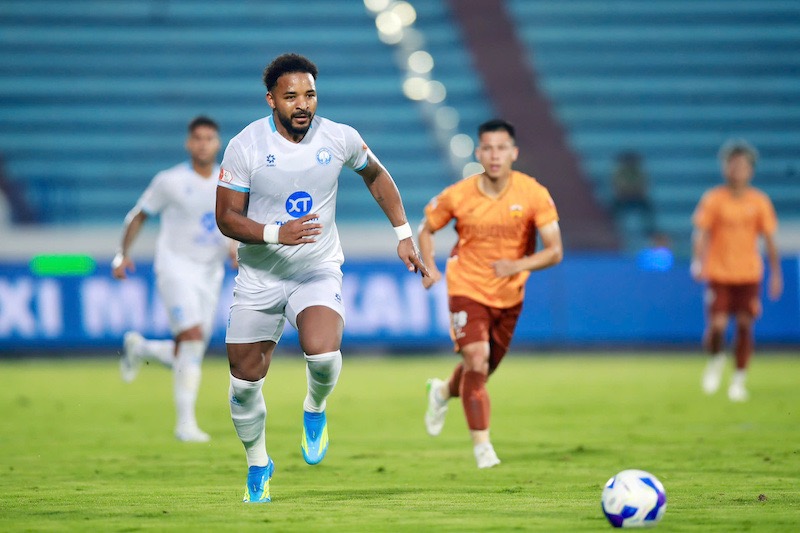 Nguyen Xuan Son is hope for Nam Dinh in the match against Hoang Anh Gia Lai. Photo: Nam Dinh FC
