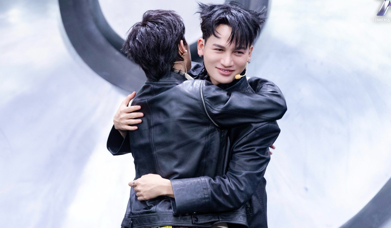 Ali Hoang Duong said goodbye to the show Tinh Ha Say Hi. Photo: Manufacturer.