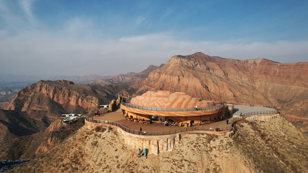 Panoramic view of the colorful geological layers at the Seven Dynasties Danxia Scenic Area (China). Photo: Xinhua