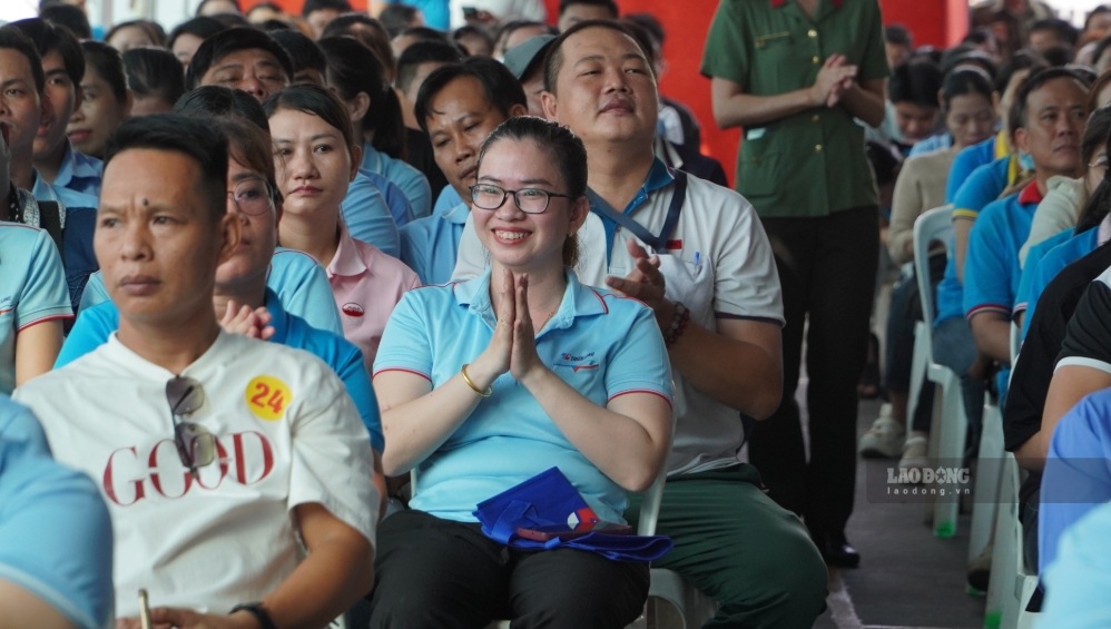 Không khí nhộn nhịp tại ngày hội. Ảnh: Anh Tú