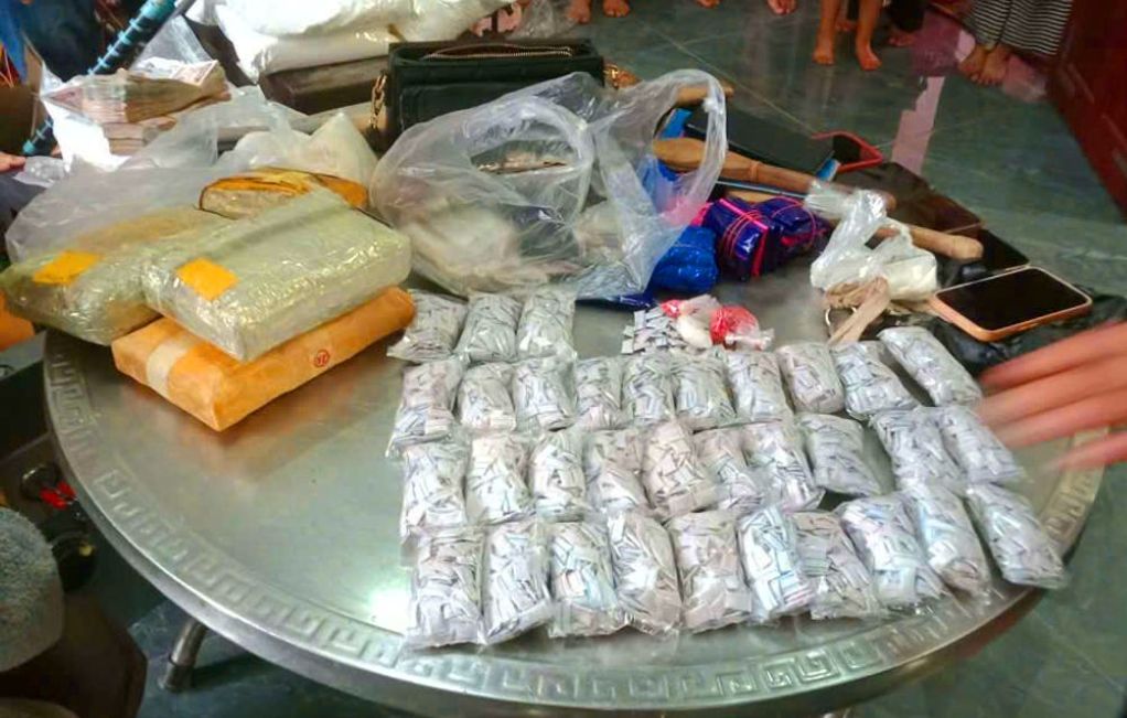 これまで、タインホア省警察は麻薬に関する大規模な事件を相次いで摘発してきました。写真:タインホア省警察