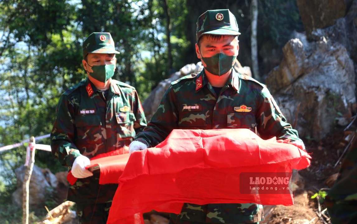 Searching for and repatriating martyrs' remains is a command from the heart, a tribute to the great sacrifices of heroic martyrs. Photo: Van Long.