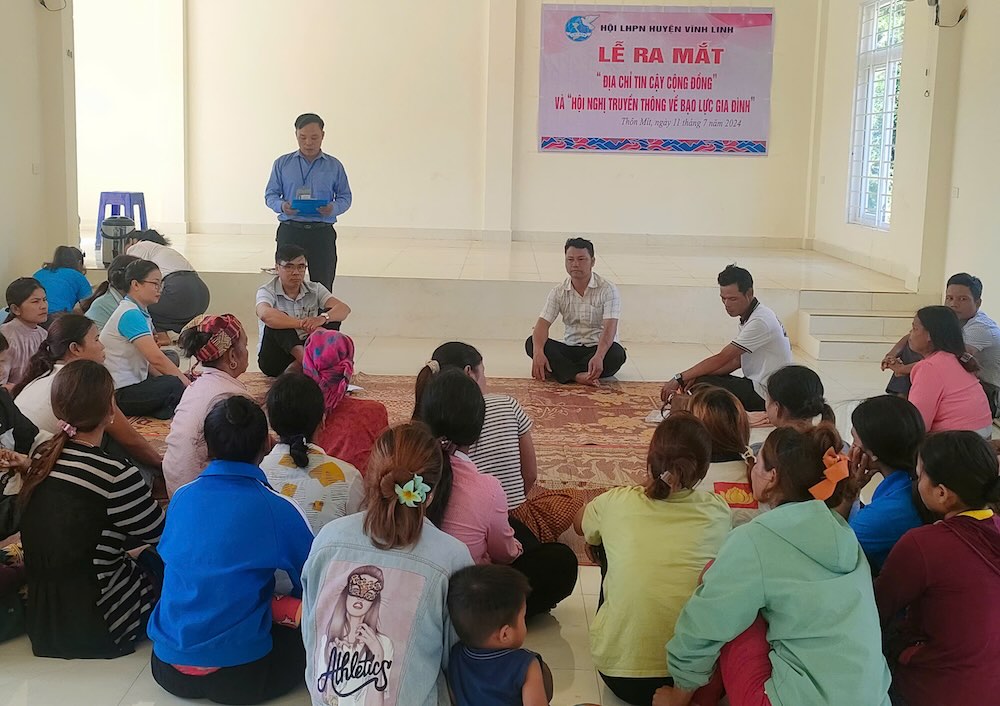 Mô hình “Địa chỉ tin cậy” phát huy hiệu quả ngay từ những ngày đầu triển khai, trở thành điểm tựa hỗ trợ phụ nữ, trẻ em tại cộng đồng. Ảnh: Hội LHPN tỉnh Quảng Trị