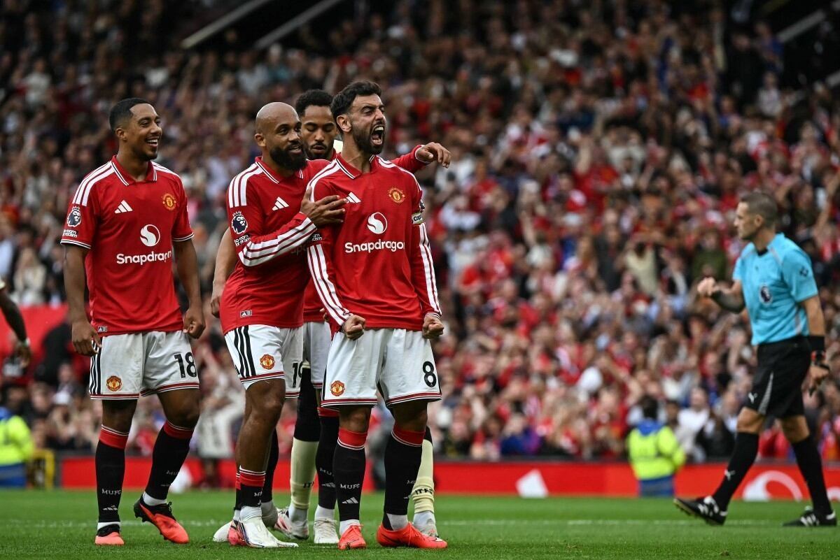 Man United's attack sometimes has moments of brilliance but still needs more time to improve. Photo: AFP