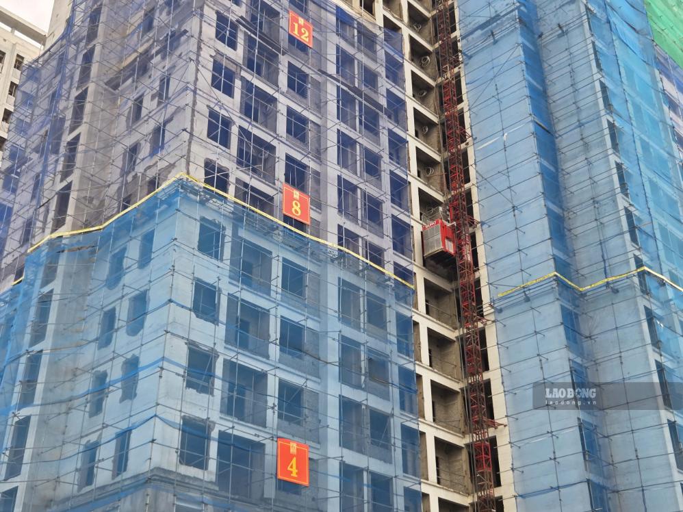 El Decreto 339/2026/ND-CP regula el nivel de sanciones para las violaciones en la transferencia de proyectos inmobiliarios. Foto: Nhu Ha