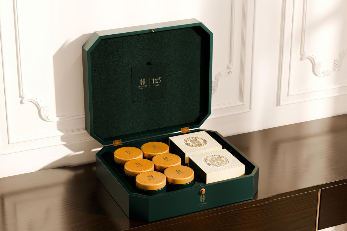 Bánh trung thu tại Sofitel Legend Metropole Hà Nội. Ảnh: Sofitel Legend Metropole Hà Nội