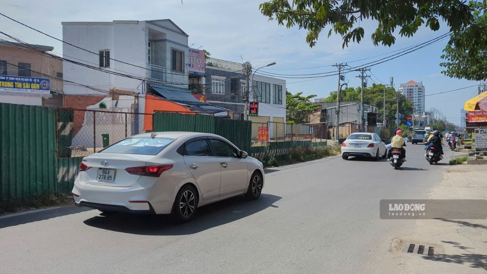 The final site bottleneck of the largest intersection in Ho Chi Minh City has been removed. Photo: Anh Tu