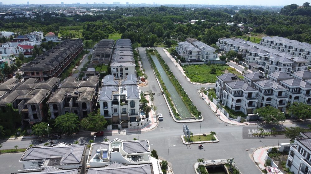 Toàn cảnh khu biệt thự, nhà phố tại phường Bửu Long, TP Biên Hòa (nay là phường Trấn Biên, TP Đồng Nai). Ảnh: HAC