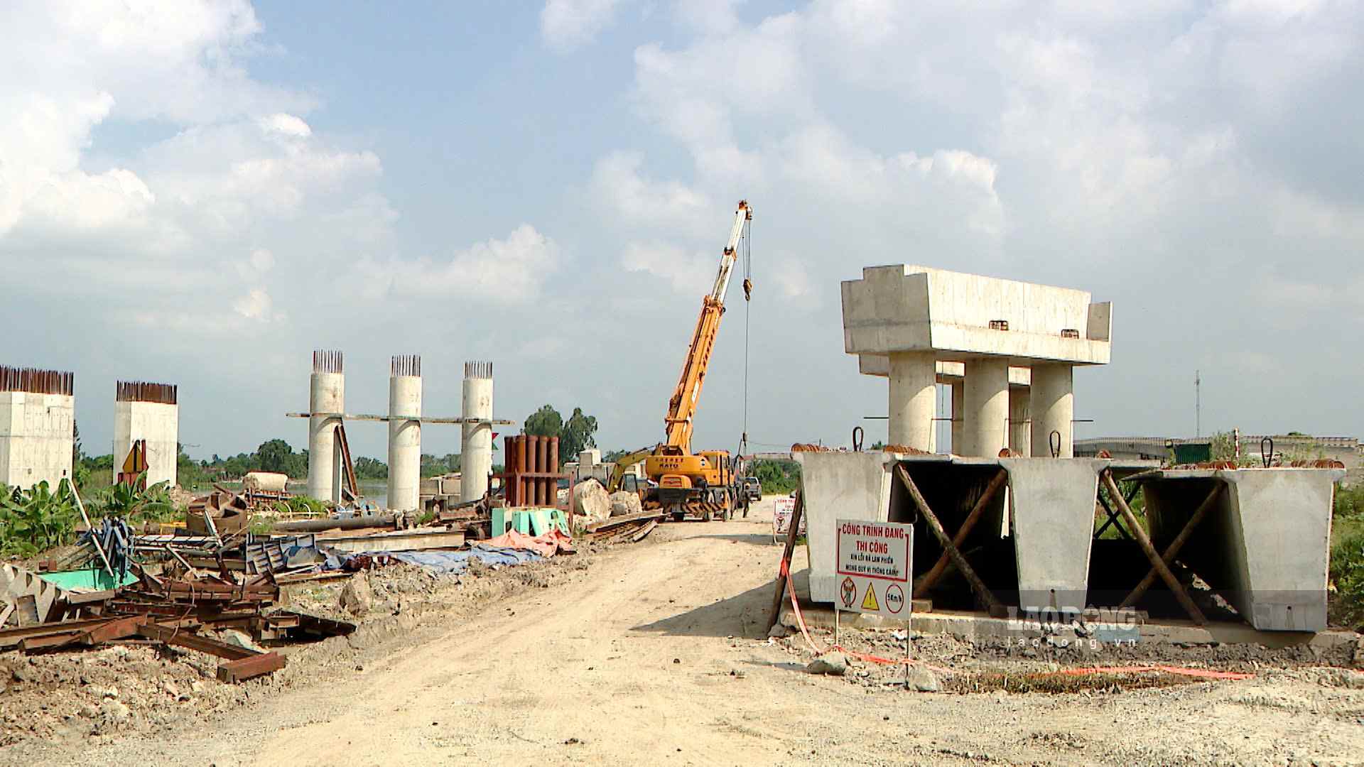 Khối lượng thi công Ảnh: Nguyễn Trường
