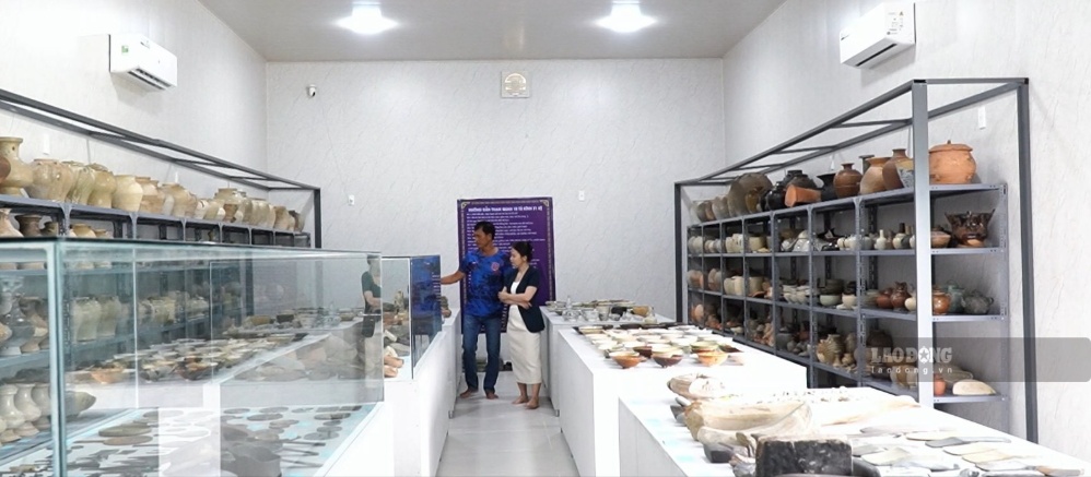 Không gian trưng bày của bảo tàng hiện có 10 tủ kính và 31 kệ. Ảnh: Viên Nguyễn