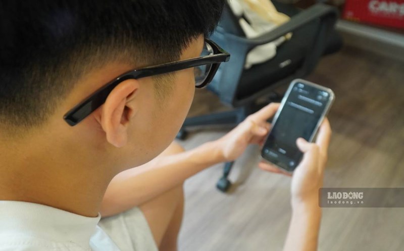 Doctors warn of groups prone to uncontrolled phone use