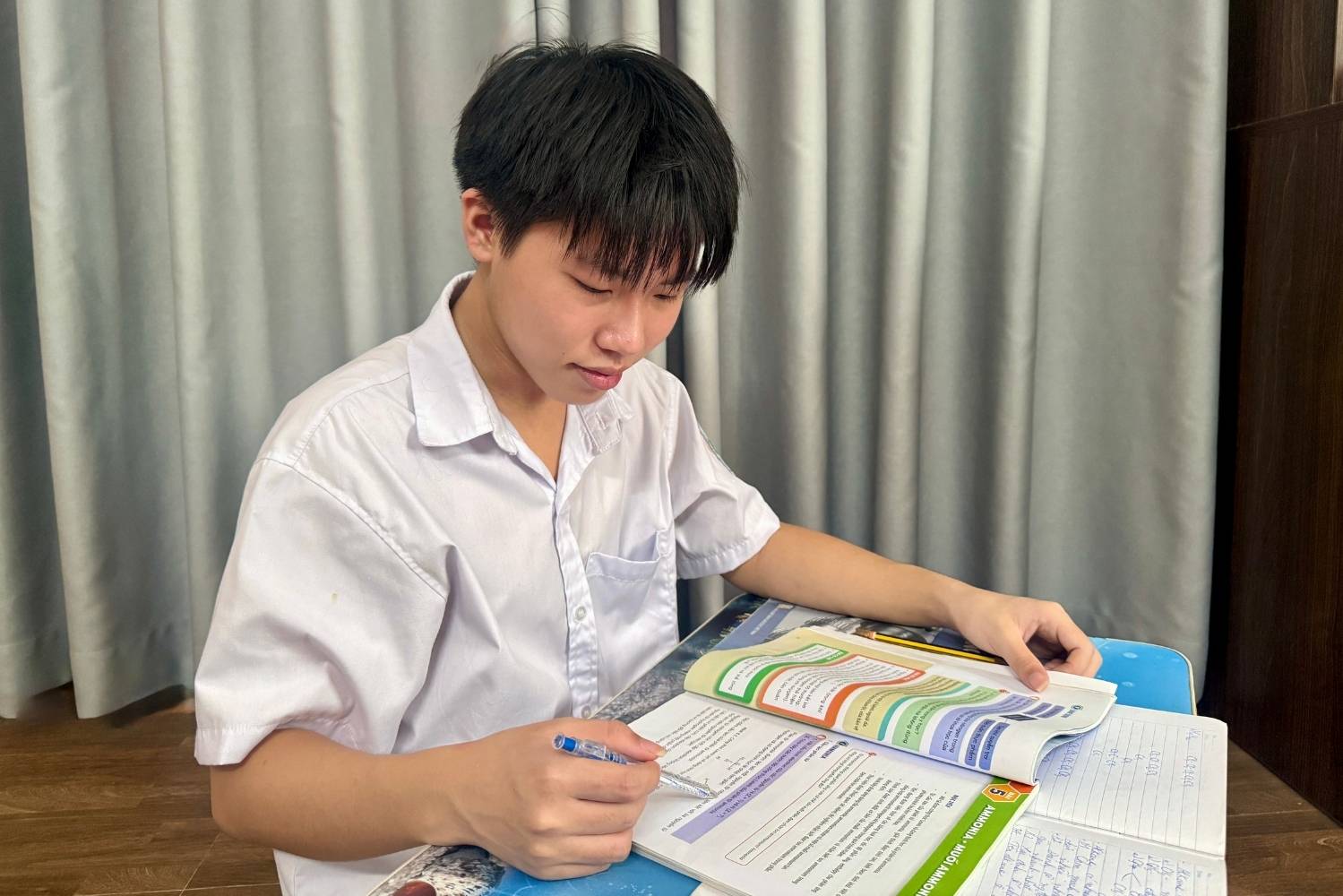 Em Đào Nhật Long - học sinh lớp 12 Trường THPT Cổ Loa (Hà Nội) - cho biết, em muốn xây dựng lịch học phù hợp ngay từ đầu năm để chủ động hơn trong việc tiếp thu kiến thức và chuẩn bị cho năm học cuối cấp. Ảnh: Nhân vật cung cấp 
