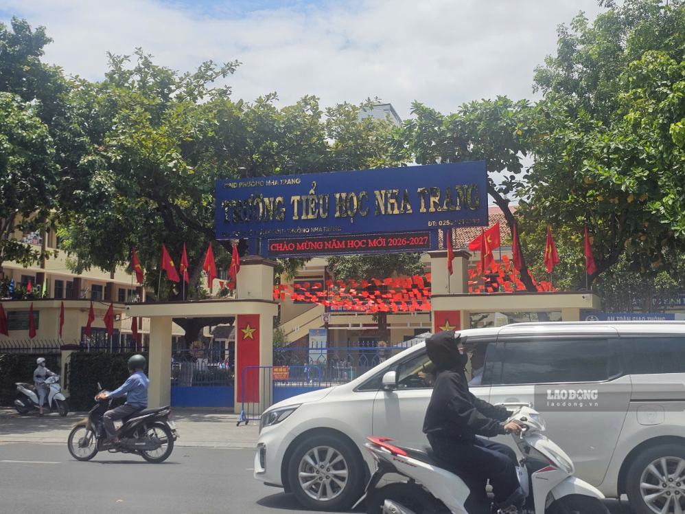The education sector has just requested schools to report on the arrangement of public educational institutions this year. Photo taken on September 7th: Huu Long
