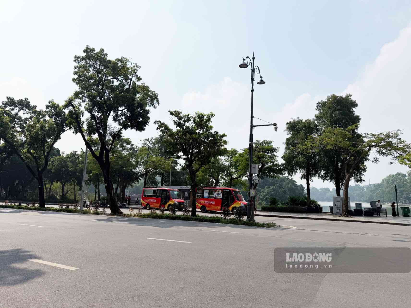 Hiện trạng khu vực dự kiến đặt biểu tượng “Khải hoàn môn” (ảnh chụp ngày 8.9.2026). Ảnh: Hoài Anh
