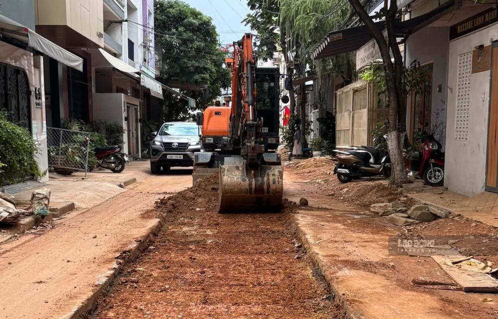 Disbursement of public investment in Da Nang focuses heavily on transport infrastructure projects, seaports and industrial parks. Photo: Tra Ban chụp 7. 9