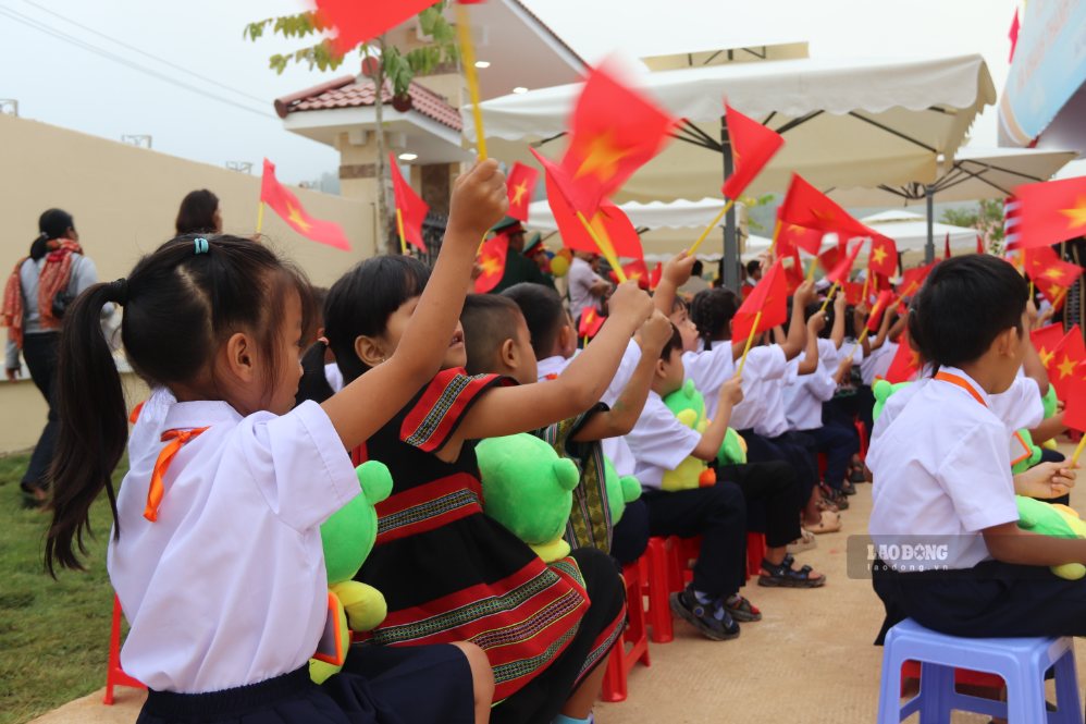 Le secteur de la santé de Da Nang recommande aux parents de surveiller de près la santé de leurs enfants lorsque le nombre de cas de maladie pieds-mains-bouche a tendance à augmenter fortement pendant la rentrée scolaire. Photo: Nguyen Linh prise le 5 septembre