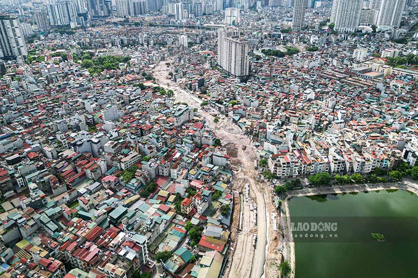 Voters are interested in regulations on land consolidation. Photo: Tung Giang (taken in June 2026)