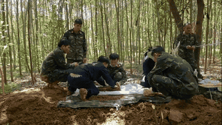 4 sets of martyrs' remains and many artifacts have been found in Bai Dinh village. Photo: Quang Tri Military Command