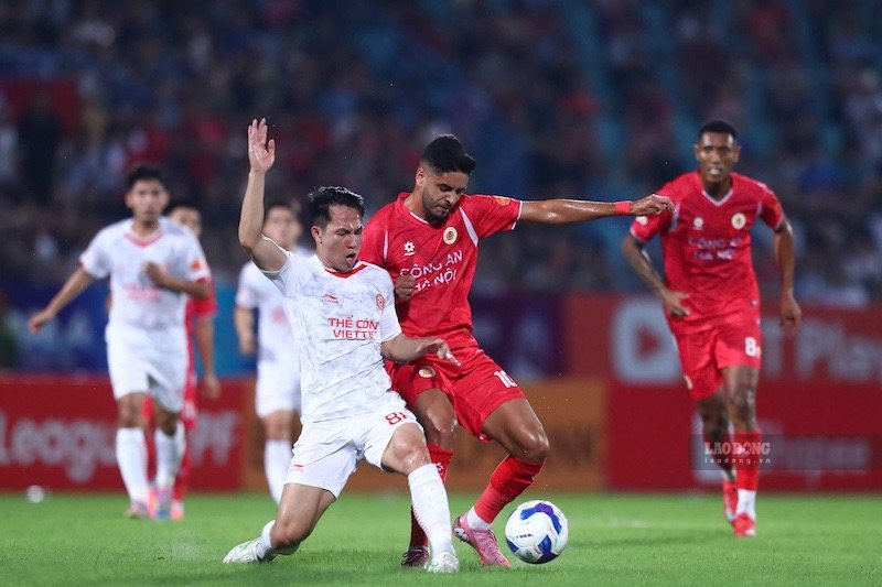 The Cong Viettel meets Hanoi Police in round 2 of V.League 2026-2027. Photo: Minh Dan