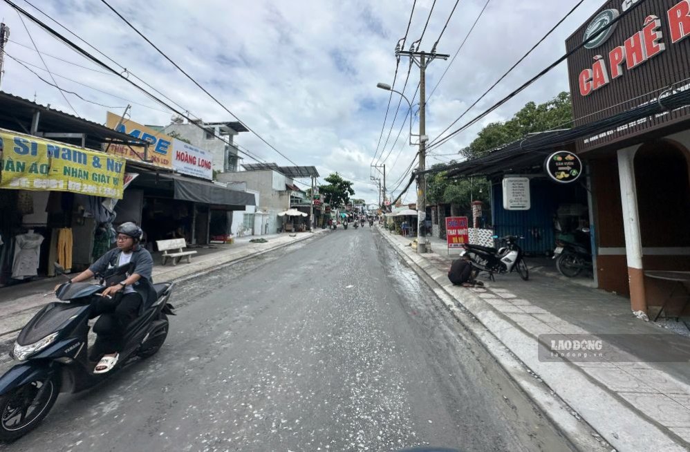 Đường Lê Văn Lương chụp tháng 6.2026. Ảnh: Anh Tú