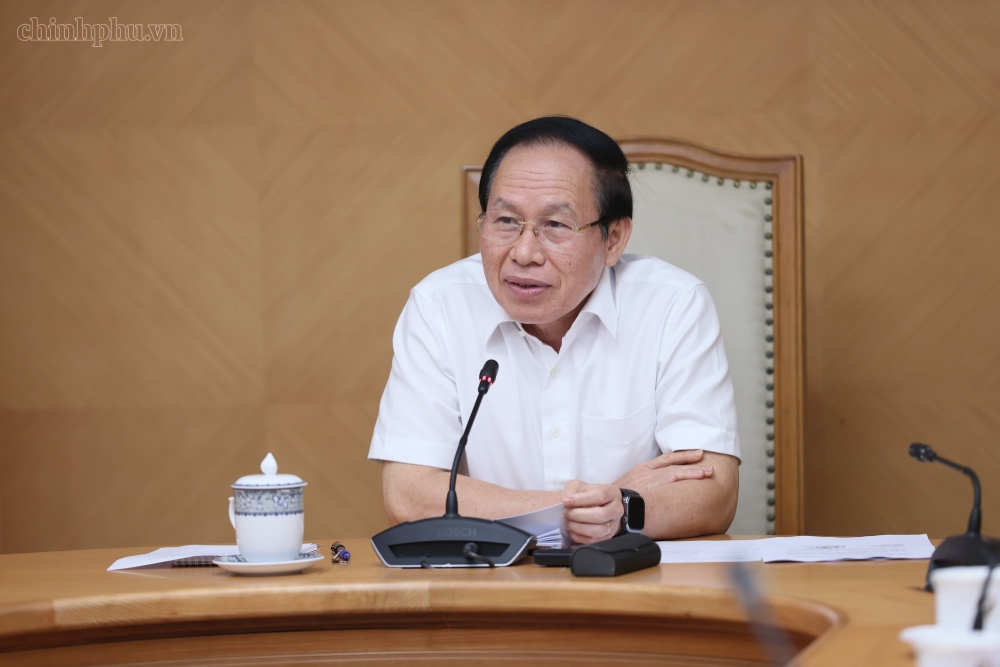 Member of the Party Central Committee, Deputy Prime Minister Le Tien Chau chaired a meeting on the situation of printing, issuing and supplying textbooks (textbooks) for the 2026-2027 school year. Photo: Chinhphu/Thu Sa