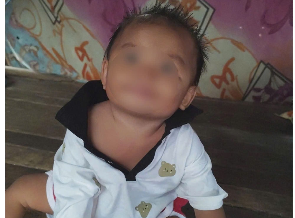 Vinh Xuong Commune Police issue a notice to search for missing girl. Photo: Vinh Xuong Commune Police