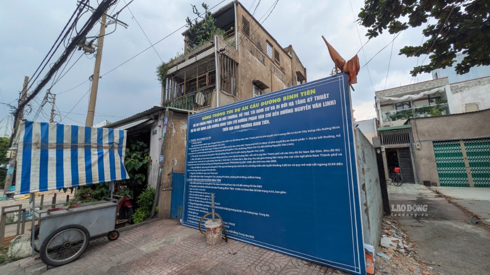 Dự án cầu đường Bình Tiên, đoạn từ đường Phạm Văn Chí đến đường Nguyễn Văn Linh, đã được khởi công từ tháng 7.2026. Ảnh: Anh Tú