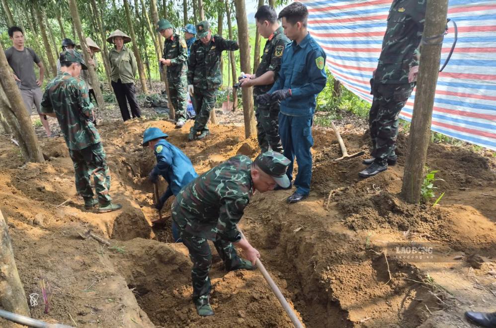 Việc khai quật được kỳ vọng sẽ tìm ra dấu tích, đưa các liệt sĩ trở về với gia đình, quê hương. Ảnh: Nguyễn Tùng